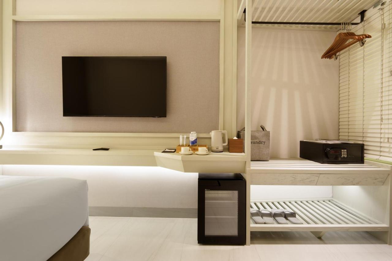 M City Hotel Saigon Хошимин Экстерьер фото