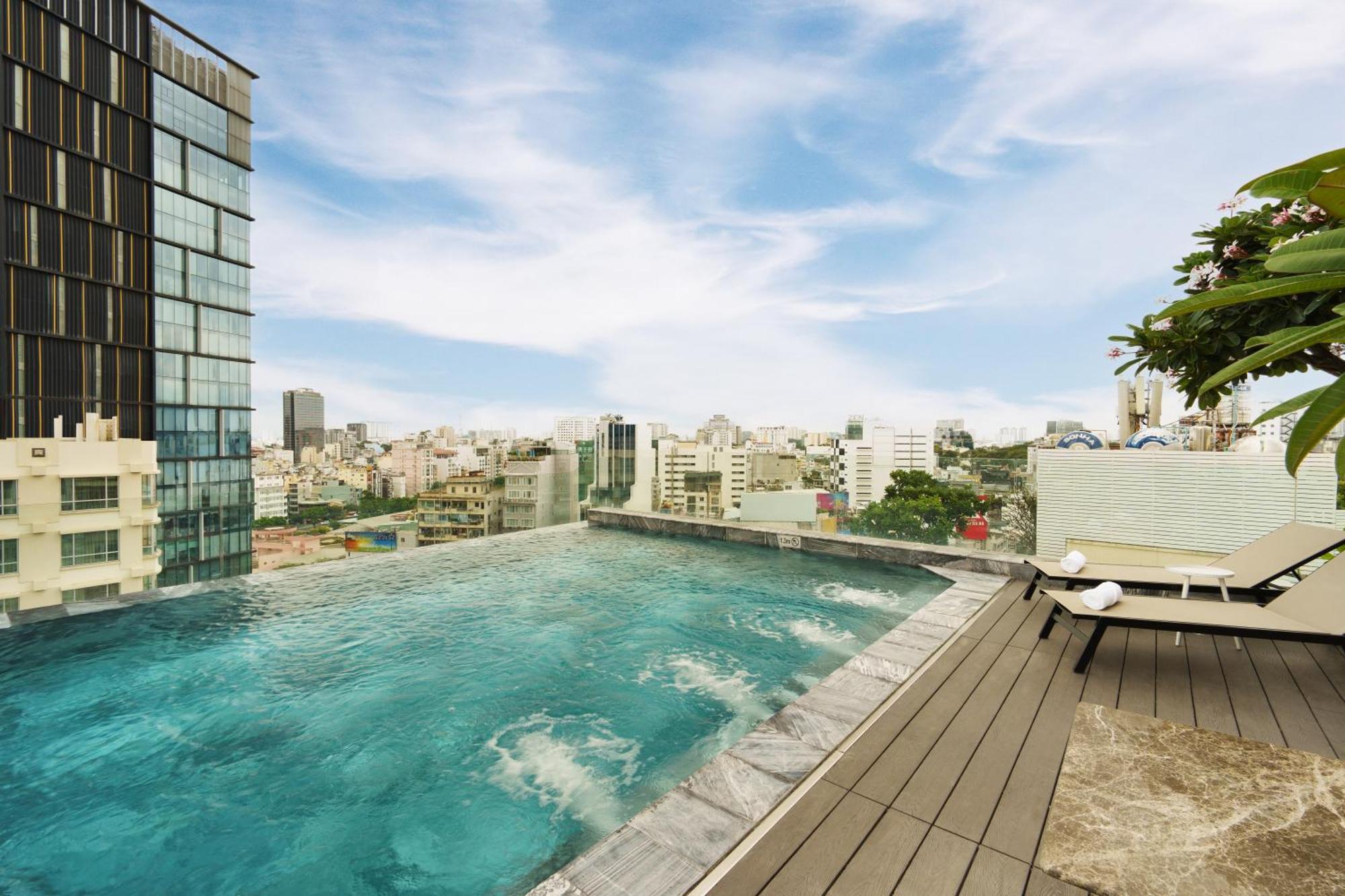 M City Hotel Saigon Хошимин Экстерьер фото